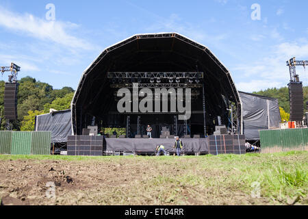 Die Bühne Bingley Live-Musik vor die Toren am ersten Tag des Festivals im August 2012 öffnen. Stockfoto