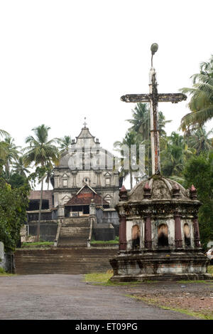 Kreuz, St. George Jacobite Syrische Kirche, Kadamattom Kirche, Malankara Orthodoxe Kirche, Kadamattam, Kadamattom, Kolenchery, Kerala, Indien, Asien Stockfoto