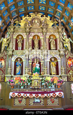 Altar; Marth Mariam Forane Marienkirche gebaut in 105 A.D.in Kuravilangad mit Sitz in Kottayam Distrikt von Kerala; Indien Stockfoto