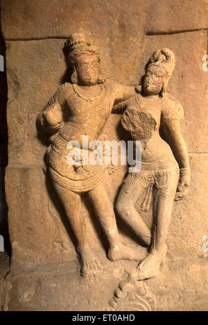 UNESCO-Weltkulturerbe; Göttliche Paar; Papanatha Tempel Mukteswara Pattadakal Skulpturen; Karnataka Stockfoto