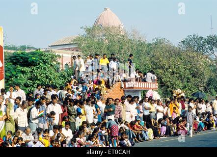 Crowd, Presidency College, Beach Road, Madras, Chennai, Tamil Nadu, Indien, Asien Stockfoto