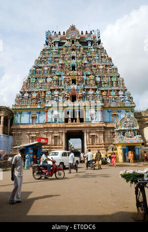 Westturm des Jambukeshwara-Tempels in Thiruvanaikaval; Tiruchchirappalli; Tamil Nadu; Indien Stockfoto