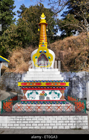 Tibetische Stupa, Shedup Choephling buddhistischen Tempel, Happy Valley, Charleville, Mussoorie, Dehradun, Uttaranchal, Uttarakhand, Indien, Asien Stockfoto
