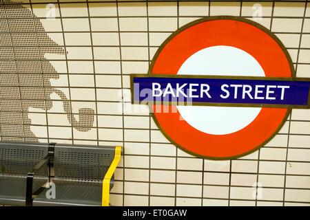 Sherlock Homes Wandfliesen, Baker Street; Marylebone, City of Westminster, U-Bahnstation, London, England, Großbritannien, Vereinigtes Königreich Stockfoto