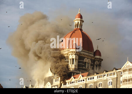 Taj Mahal Hotel Feuer, 2008 Mumbai Angriff, Terroranschlag, Terroranschlag, Bombay, Mumbai, Maharashtra, Indien, 26 - November - 2008 Stockfoto