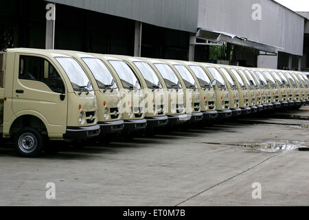 Tata motors neue Reihe von Mini-Matador Tata Ace die Nutzfahrzeug im Workshop bei Tata Motors Werk; Pimpri Pune Stockfoto