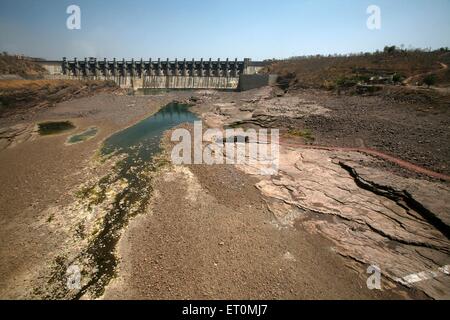 Indira Sagar Damm steht hoch am Fluss Narmada unter Mehrzweck Indira Sagar Projekt gelegen Khandwa Stockfoto