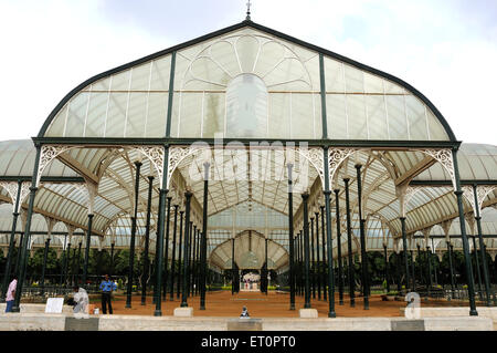 Ausstellungshalle ; Glashaus ; Lalbagh Botanical Garden ; Botanischer Garten ; Lalbagh ; Bangalore ; Bengaluru ; Karnataka; Indien Stockfoto