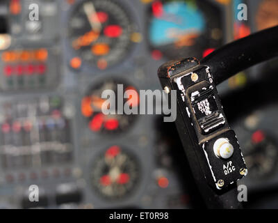 Instrumente, Zifferblätter und Tasten die Prototyp-Cockpit während der Entwurfsphase des Concorde Jet erstellt. Stockfoto