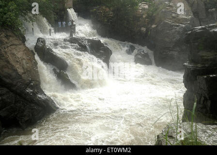 Hogenakkal Water Falls, Fluss Cauvery, Kaveri River, Hogenakal, Dharmapuri, Chamrajnagar, Tamil Nadu, Indien Stockfoto