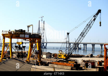 Bau von Bandra Worli Sealink bekannt Rajiv Gandhi-Brücke; Bombay Mumbai; Maharashtra; Indien Stockfoto