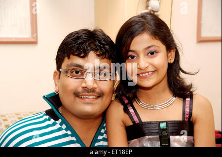 Indian-Vater und Tochter Herr #364 Herr #682W Stockfoto