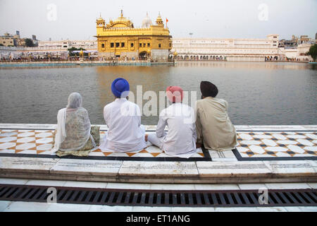 Golden Architektur des Hari Mandir Sahib Swarn Mandir goldenen Tempels; Amritsar; Punjab; Indien Stockfoto