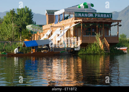 Ein Hausboot in dal Lake Srinagar Jammu und Kaschmir Indien Asien Stockfoto