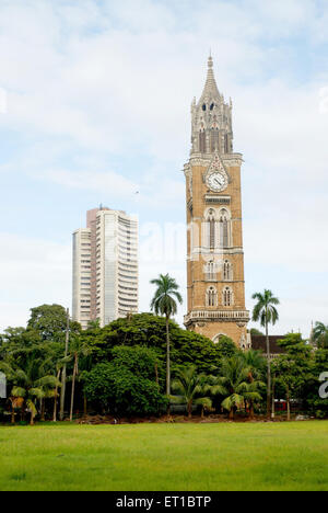 Rajabhai Turm & Bombay Stock Exchange-Gebäude am Oval Maidan; Bombay Mumbai; Maharashtra; Indien Stockfoto