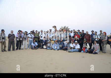 Fotografen Workshop auf Sanddüne in Jaisalmer, Rajasthan Indien Stockfoto