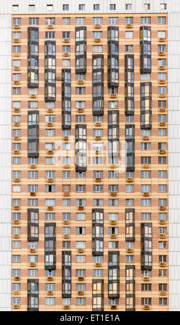 Fragment des mehrstöckigen Gebäudes in Moskau, Russland Stockfoto