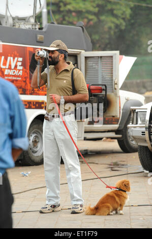 Fotograf Fotos Taj Mahal Hotel nehmen; Terroranschlag von Deccan Mudschaheddin am 26. November 2008 in Bombay Stockfoto