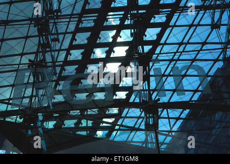 Dach aus Metallglas, Berlin, Deutschland, Deutsch, Europa, Europäisch Stockfoto