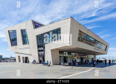 Mersey Ferries Gebäude mit The Beatles Story, Pier Head, Liverpool, Merseyside, England, UK Stockfoto