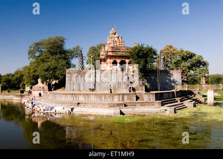 Sangemeshvar; Herrn Shankar Shiva-Tempel am Ufer des Flusses Karha & Chamblis Zusammenfluss Sasvad Dorf Purandar Pune Stockfoto