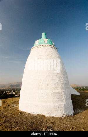 Eidgah auf einem Hügel, Moschee, Masjid, Junnar Dorf, Bezirk Pune, Maharashtra, Indien Stockfoto