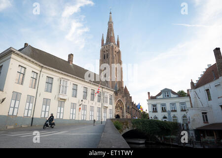 Brügge, Belgien, Arentshuis, Liebfrauenkirche und Gruuthuse Museum Stockfoto