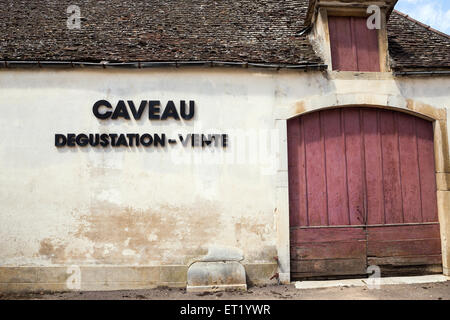 Pommard Dorf Weinprobe Willkommensschild, Burgund, Frankreich Stockfoto