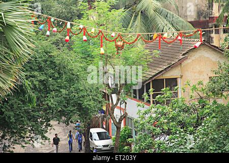 Feier des Festivals Dahi Hundi Govinda Janmashtami; Charni Straße; Bombay Mumbai; Maharashtra; Indien Stockfoto