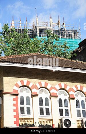 Bau und Altbau Sharaf Stiftung; Charni Straße; Bombay Mumbai; Maharashtra; Indien Stockfoto