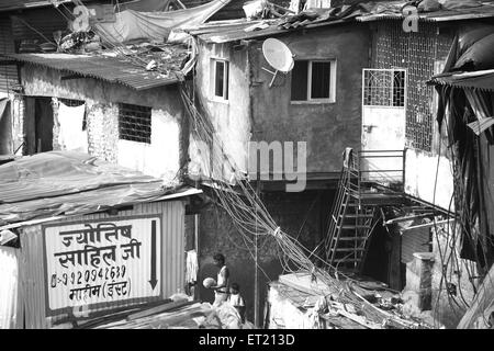 Dharavi Slum; Bombay Mumbai; Maharashtra; Indien 10. September 2009 Stockfoto