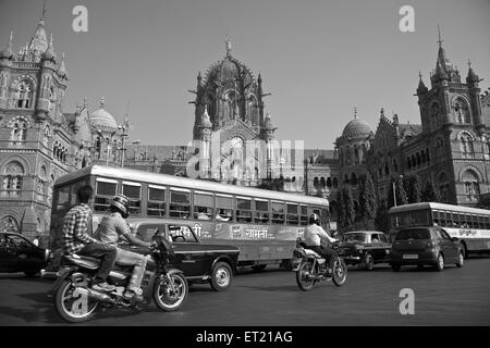 Victoria vt jetzt Chhatrapati Shivaji Terminus cst Kopfbahnhof; Bombay Mumbai; Maharashtra; Indien 22. Dezember 2009 Stockfoto