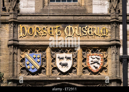 Nahaufnahme des Eingangs der Dorset County Museum in Dorchester Stockfoto