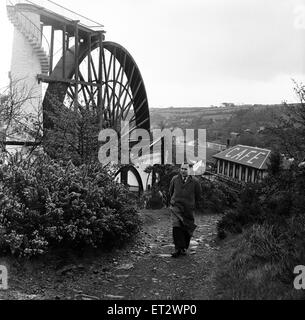 Die Laxey Wheel im Dorf Laxey, Isle of man Mai 1954. Stockfoto