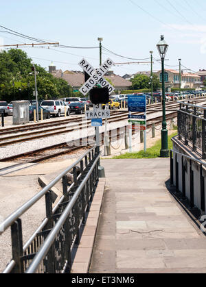 Wanderweg entlang dem Riverwalk in New Orleans Louisiana Stockfoto