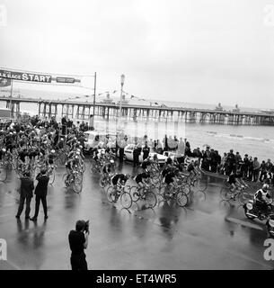 Tour von Großbritannien Zyklus Rennen, Blackpool, Lancashire. 7. Juni 1964 Stockfoto