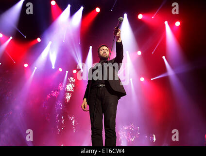 Kasabian führen in der Phones 4u Arena, Manchester Featuring: Tom Meighan, Kasabian wo: Manchester, Vereinigtes Königreich bei: Kredit-12. Dezember 2014: Sakura/WENN.com Stockfoto