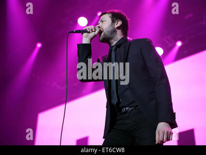 Kasabian führen in der Phones 4u Arena, Manchester Featuring: Tom Meighan, Kasabian wo: Manchester, Vereinigtes Königreich bei: Kredit-12. Dezember 2014: Sakura/WENN.com Stockfoto