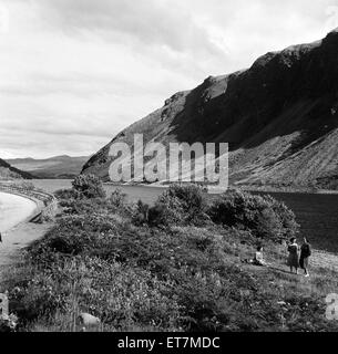 Der Pass bei Brander neben Loch Awe in Argyll, Argyll und Bute, Schottland. 27. August 1951. Stockfoto