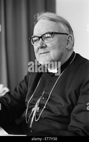 Doktor Patrick Dwyer, der römisch-katholische Erzbischof von Birmingham, Bild, 22. Dezember 1975. Doktor Patrick Dwyer aka G P Dwyer, George Patrick Dwyer. Stockfoto