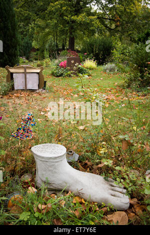 Berlin, Deutschland, ein Grabstein in der alten St. Matthäus Kirchhof Berlin Stockfoto