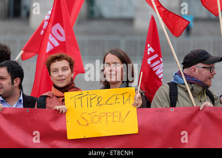 Berlin, Deutschland, TTIP - Protest vor dem Reichstag zu stoppen Stockfoto