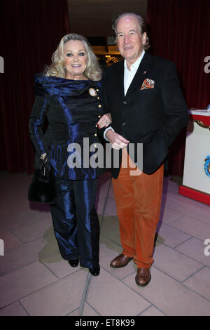 Premiere von der Winter-Programm des Circus Krone mit: Max Schautzer Mit Ehefrau Gundel wo: München, Deutschland: Kredit-26. Dezember 2014: Franco Gulotta/WENN.com Stockfoto