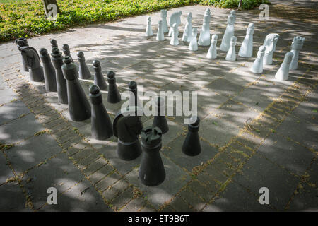 Stuttgart, Deutschland, Riesen-Schach Stücke zu spielen Stockfoto