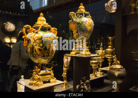 London, UK. Eine Rothschild-Renaissance: Schätze aus der Waddesdon Vermächtnis öffnet sich im British Museum. Waddesdon Vermächtnis ist eine Sammlung von mittelalterlichen und Renaissance Schätze links an das British Museum im Jahre 1898 von Baron Ferdinand de Rothschild MP. Die Schätze werden in einer neuen Galerie verwürfelt werden, die am 11. Juni 2015 öffnet. Die Galerie wurde durch eine Spende von der Rothschild-Stiftung ermöglicht. Stockfoto