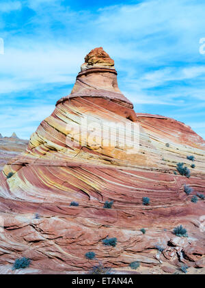 Szene aus die schöne geologische Formation aus bunten gefalteten Sandstein, bekannt als "The Wave". North Coyote Buttes, Vermillion Stockfoto