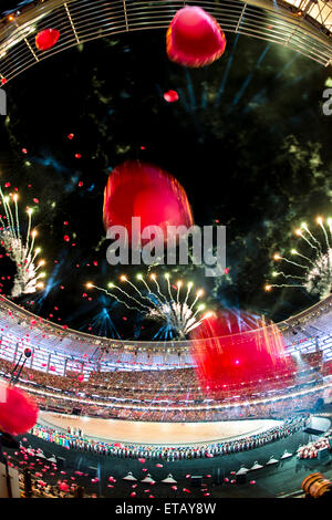 Baku, Aserbaidschan. 12. Juni 2015. Die Eröffnungsfeier der Baku 2015 1. Europäischen Spiele in Aserbaidschan am 12. Juni 2015. © CTK/Alamy Live News Bildnachweis: CTK/Alamy Live-Nachrichten Stockfoto