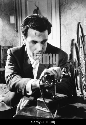 Maximilian Schell, am Set des Films "Rückkehr aus der Asche", 1965 Stockfoto