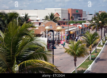 Cozumel, Mexiko: Blick auf San Miguel Hafengebiet, in der Nähe des Kreuzfahrtterminals. Stockfoto