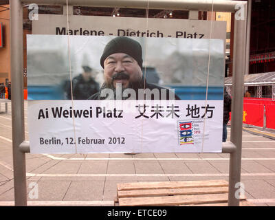 der Marlene-Dietrich-Platz Vor Dem Berlinale-Palast Wurde Zum Ai Wei Wei-Platz Umbenannt, Impressionen - Berlinale 2012, Februar Stockfoto